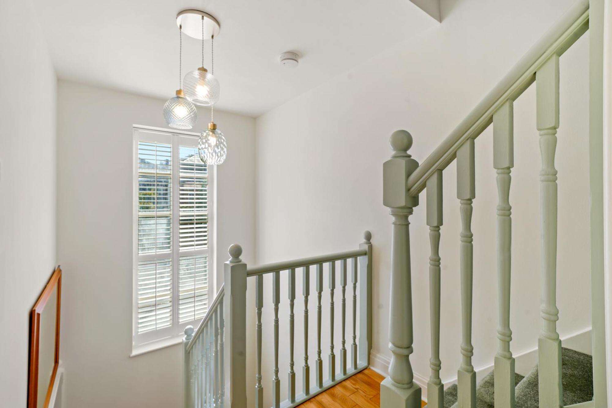 3 Bedroom Mews Home - Clapham Common - Free Private Parking - Sleeps 5 - Newly Refurbished - Sweetpea & Pillow Properties 伦敦 外观 照片